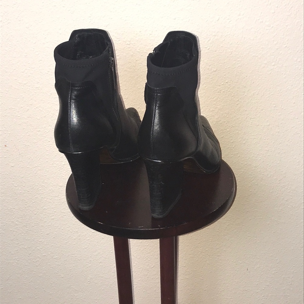 Donald J Pliner Vaughn Heels Size 10 - image 4